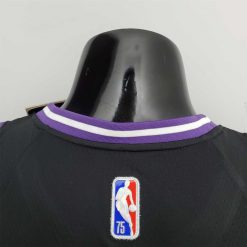 لباس مشکی ساکرامنتو کینگز سیتی ادیشن ویژه 75 سالگی NBA - تصویر 9