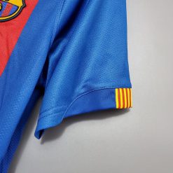 لباس کلاسیک بارسلونا 2008-2007