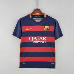 لباس کلاسیک بارسلونا ۲016-2015