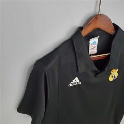 لباس کلاسیک رئال مادرید 2003-2002 کیت دوم