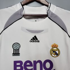 لباس کلاسیک رئال مادرید 2007-2006 کیت اول