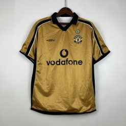 Alternative view of لباس کلاسیک منچستریونایتد 2002-2001 کیت دوم و سوم