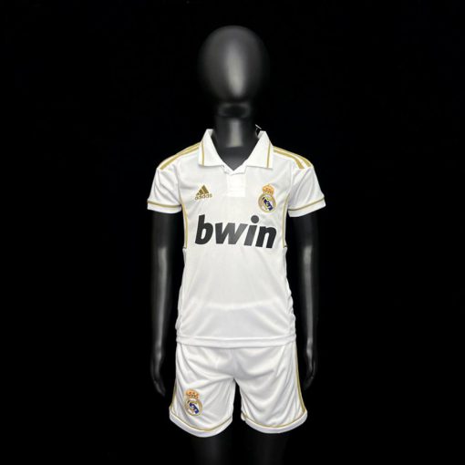 لباس کلاسیک بچه گانه رئال مادرید 2012-2011 کیت اول