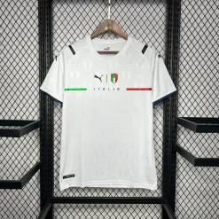 لباس کلاسیک ایتالیا یورو 2020 کیت دوم