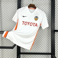 لباس کلاسیک والنسیا 2007-2006 کیت اول