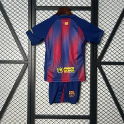 Alternative view of لباس بچه گانه بارسلونا 2026-2025 کیت اول