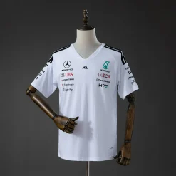لباس فرمول یک مرسدس 2026 سفید